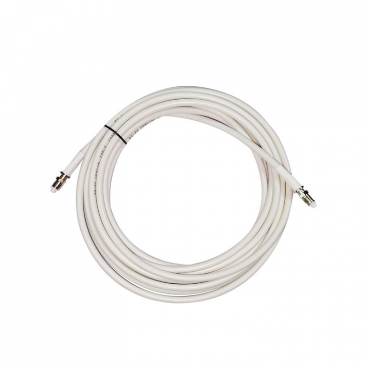 VHF-Kabel RG-8X LL Med FME-Kontakt Vit i gruppen Marinelektronik / Antenner & Tillbehör / Antenntillbehör hos Marinsystem (1114440r)