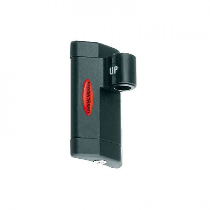 Batten Car Travare Serie 6 i gruppen Rigg & Däck / Block & Travare hos Marinsystem (130RC26166)