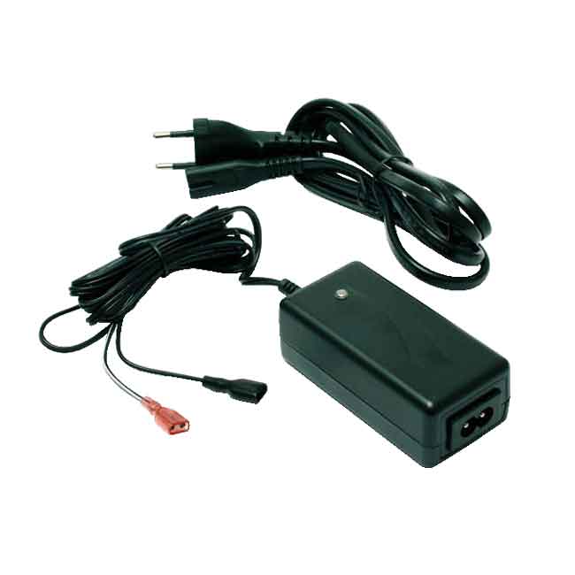 Batteriladdare 12V 1A i gruppen Marinelektronik / Ekolod & Plotter / Humminbird Tillbehör hos Marinsystem (2240-12)