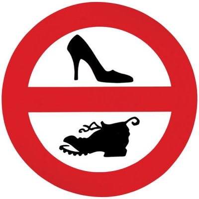 Klistermärke 135x135 mm - Inga Skor