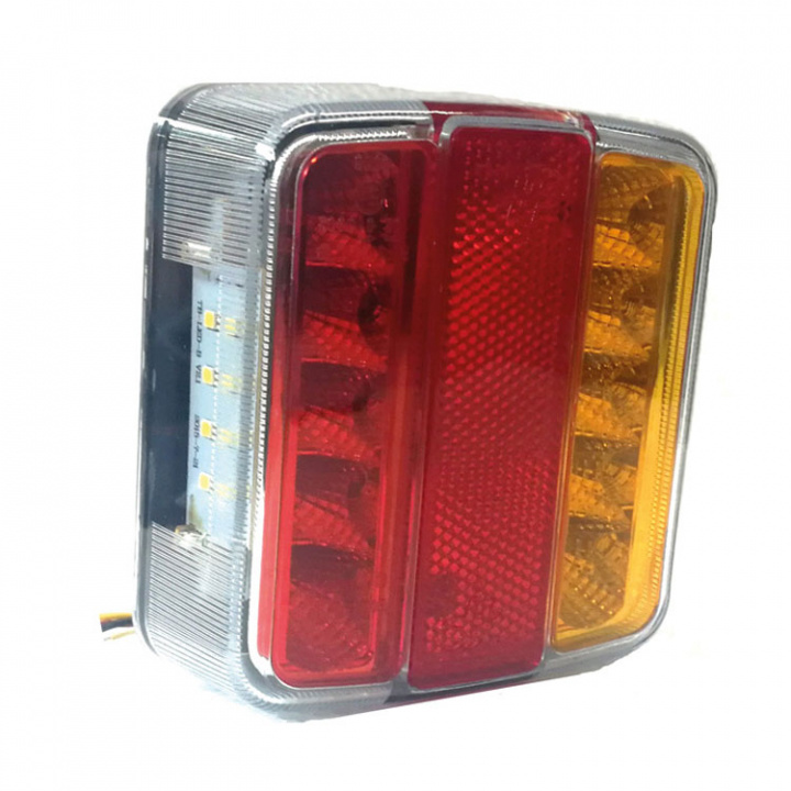 Baklykta LED Universal Höger/Vänster 12V