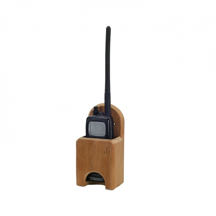 Hållare För Bärbar VHF I Teak 80x54x158 mm