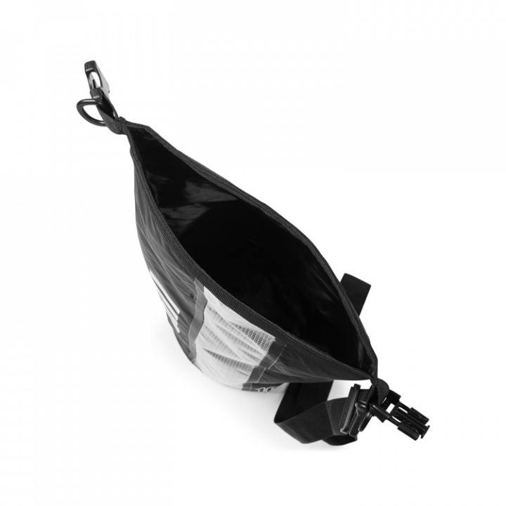 L097 Voyager Vattentät Väska - Svart 10L