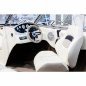 Marinradio CD/USB/BT 4x100W Marinradio CD/USB/BT 4x100W